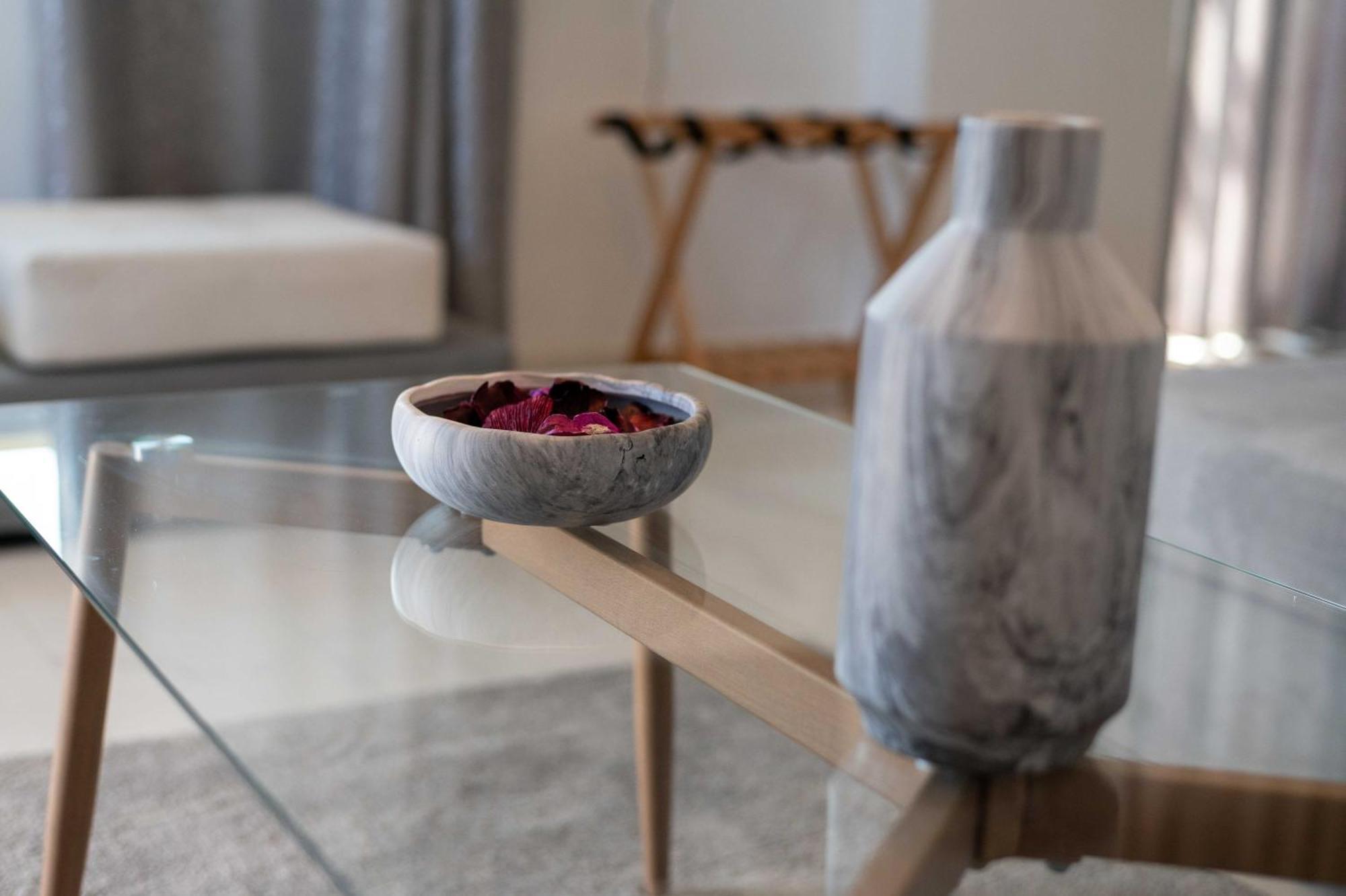 Finikas Suites & Apartments 10Min From Athens Airport Artemida  Exteriör bild